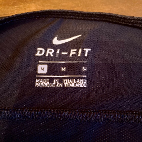 💥Nike Dri-fit workout tank top💥 - Picture 6 of 10